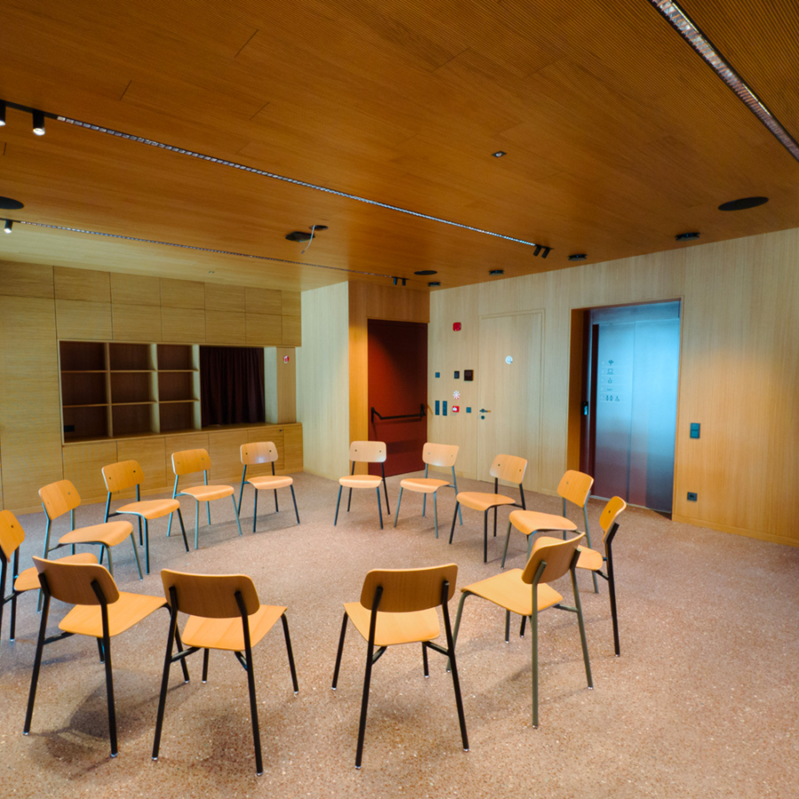 Multimediaraum - Sala multimediale (25 m² / max. 55 P)