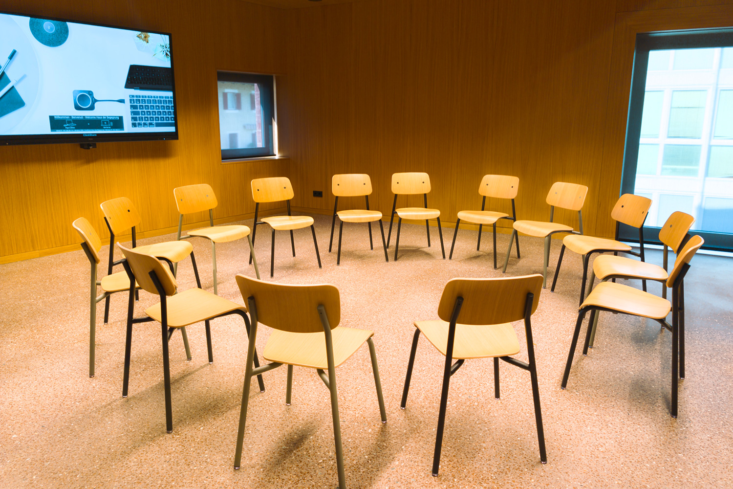 Multimediaraum - Sala multimediale Km. 488